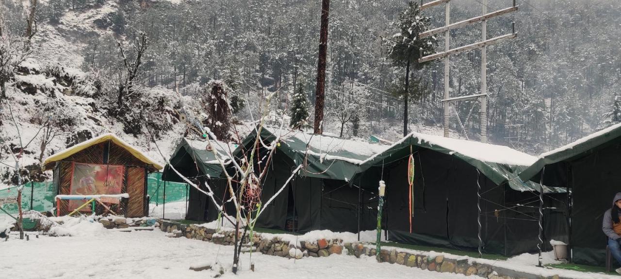 StayHigh Camp & Cottages, Kasol Photo - 3