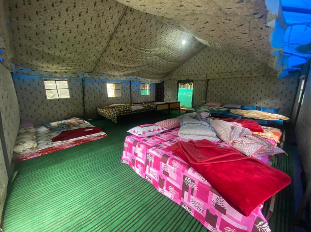 Himalyan Riverside Camps & Restaurant, Bashing Photo - 6