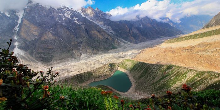 Satopanth Lake Trek, Uttarakhand Photo - 3