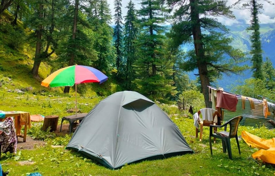 The Cafe Vee  & Camping Point Kutla Photo - 0