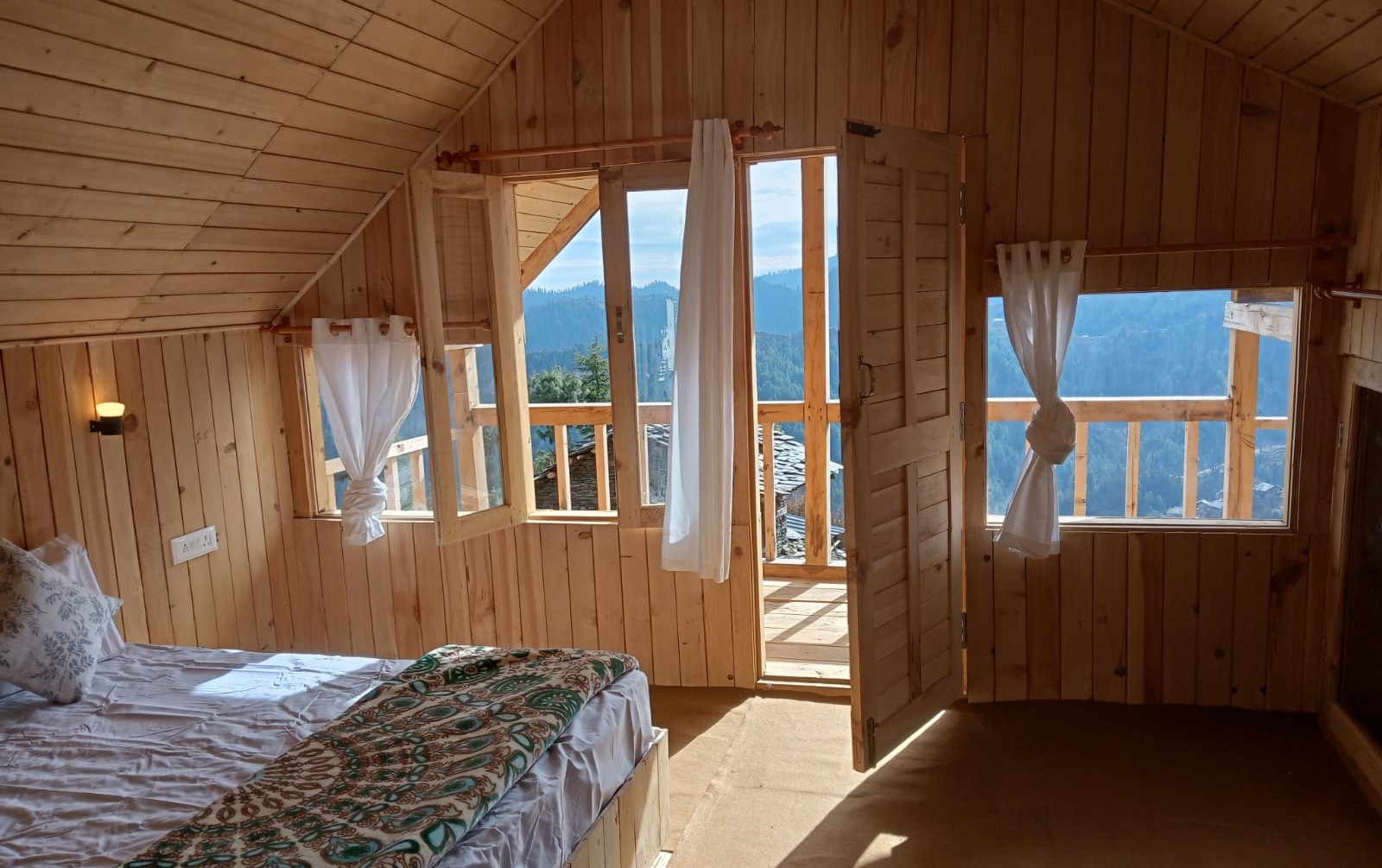 Jufri Hill’s Cottage, Jibhi Photo - 3