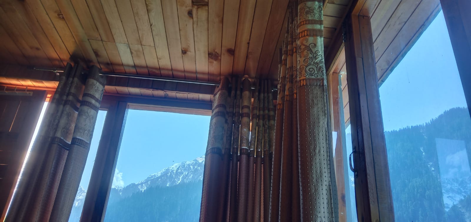 Hill Side Huts & Camping, Kasol Photo - 4