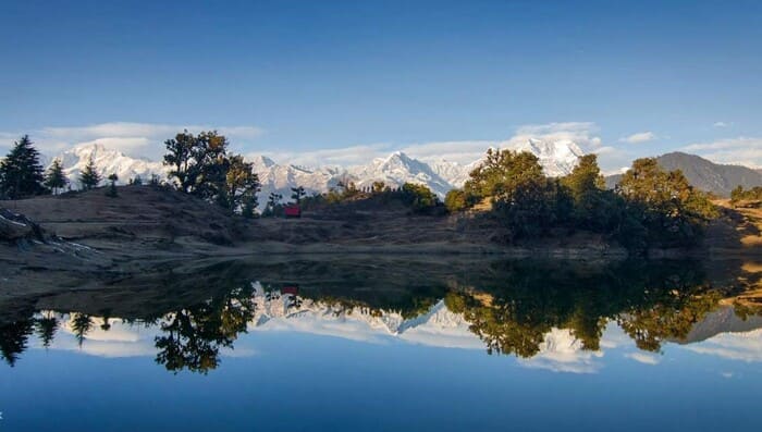 Deoria Tal Trek, Uttarakhand Photo - 0