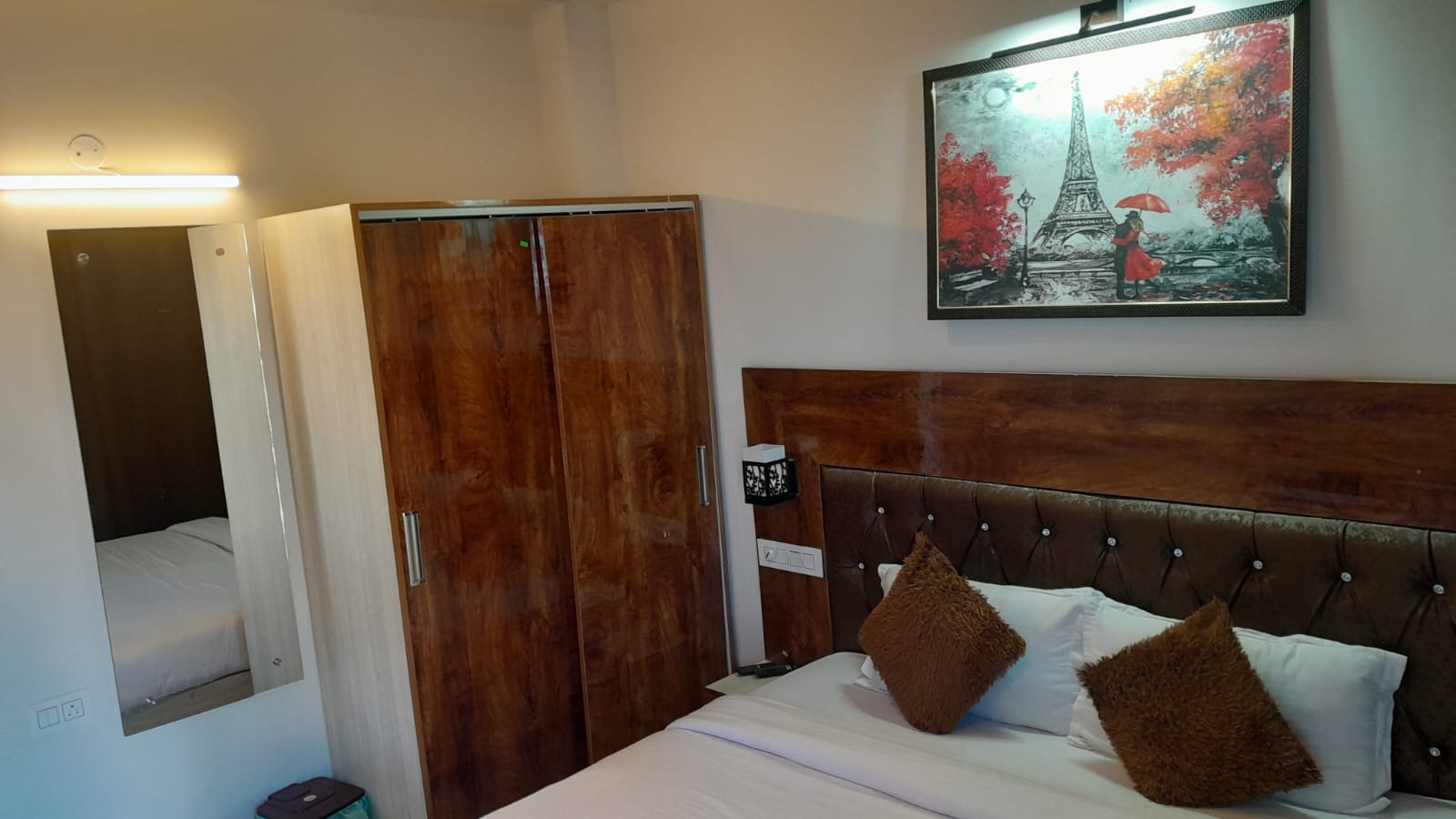 Hotel Samarth, Mashobra Photo - 1