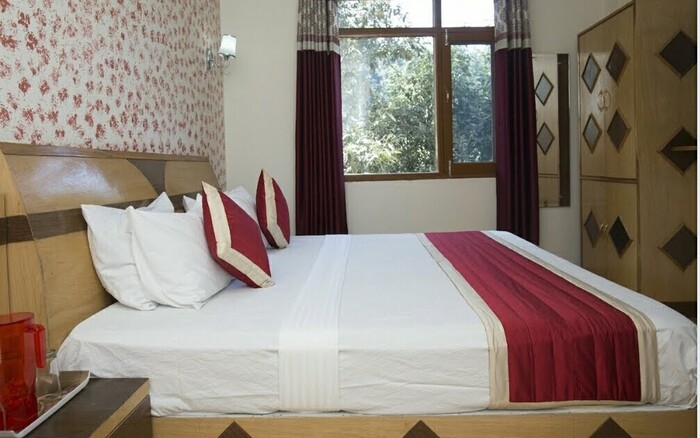 Silver Oak Cottage, Shimla Photo - 1