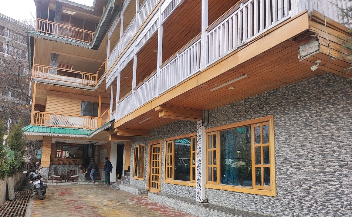 Hotel Himalayan Villa, Manali Photo - 14