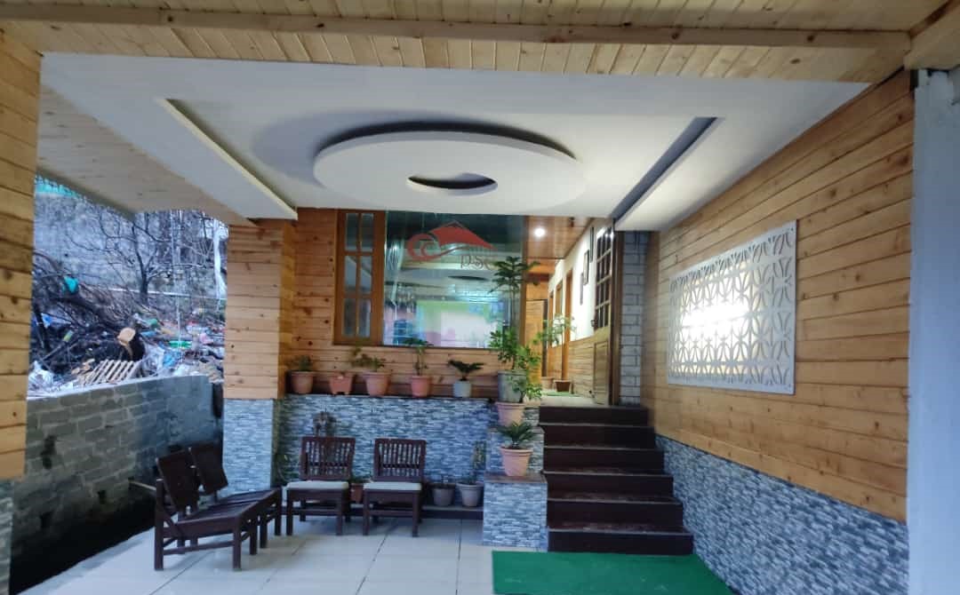 Hotel Himalayan Villa, Manali Photo - 11