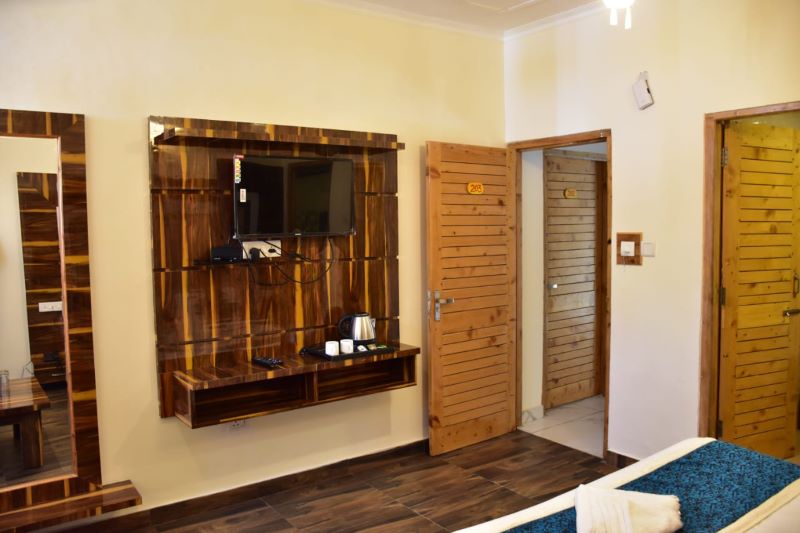 Hotel Arista, Manali Photo - 18