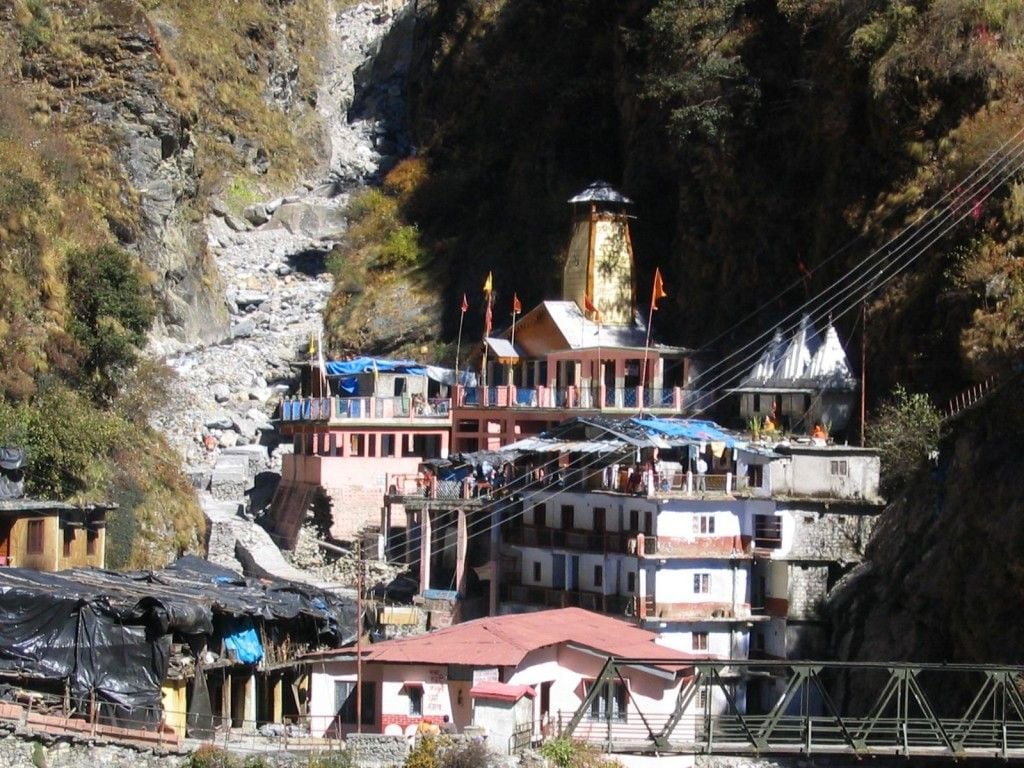 Yamunotri Temple Trek Package, Travel Guide | Flat 20% OFF