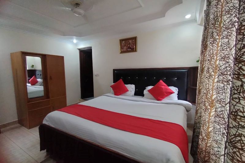 Ravine Hotel and Restaurant, Bhagsunag Photo - 5